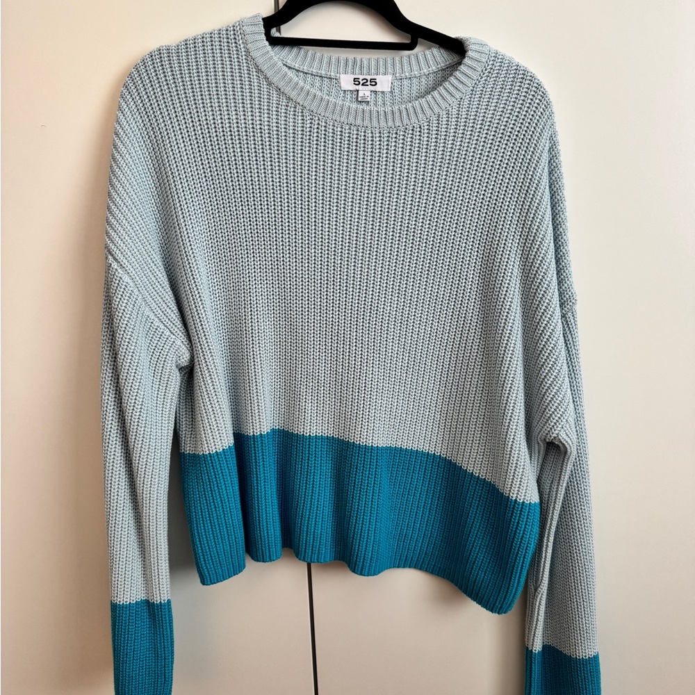 Women's Blue Sweater